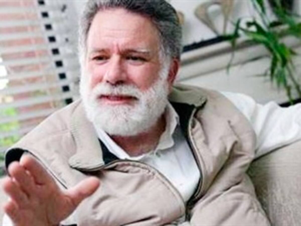 Quieren destruirme sin importar los medios: Luis Carlos Restrepo