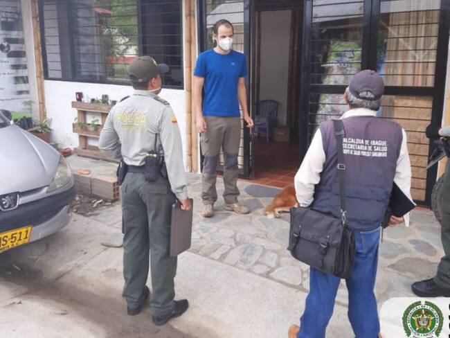 Policía realiza controles a operadores turísticos en Ibagué