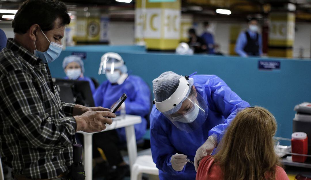 Punto de vacunación contra COVID-19