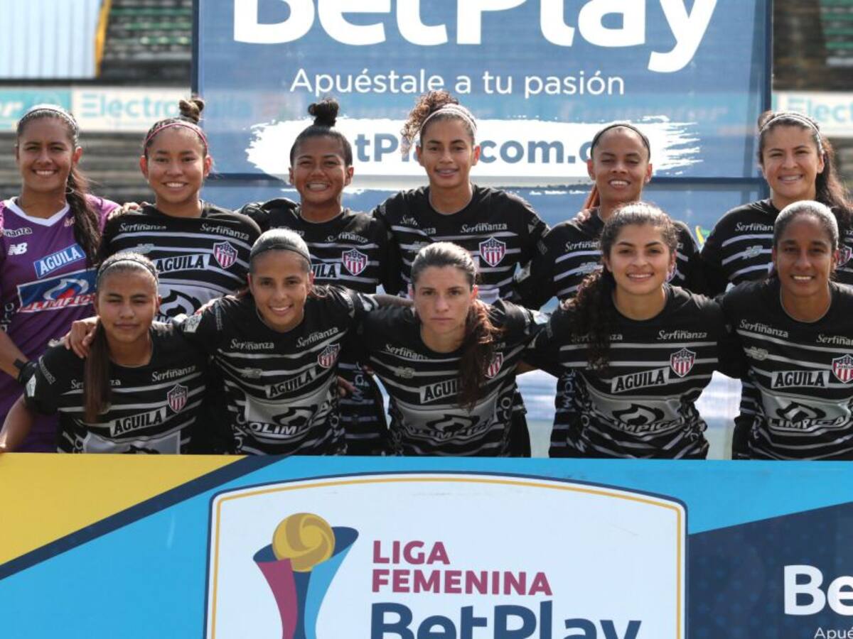 Junior denuncia "machismo" en el fútbol femenino