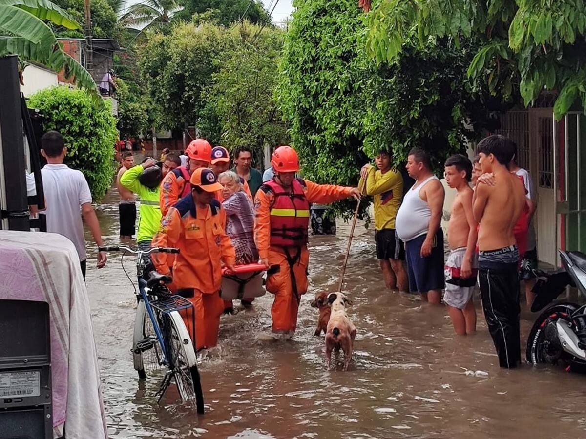 Lluvias azotan al Tolima: reportan decenas de barrios inundados y 4 personas muertas