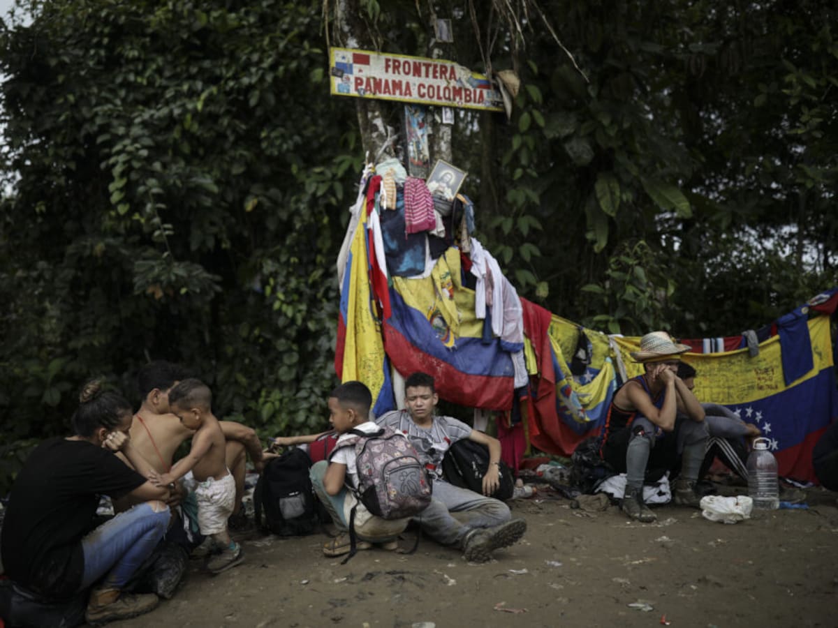 Dos fotógrafos colombianos ganaron el premio Pulitzer a mejor reportaje gráfico