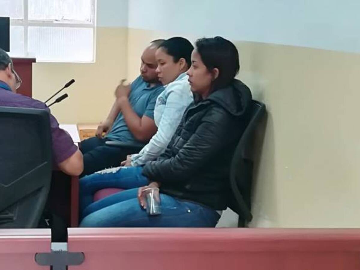 Tres venezolanos fueron detenidos por robar en Ibagué