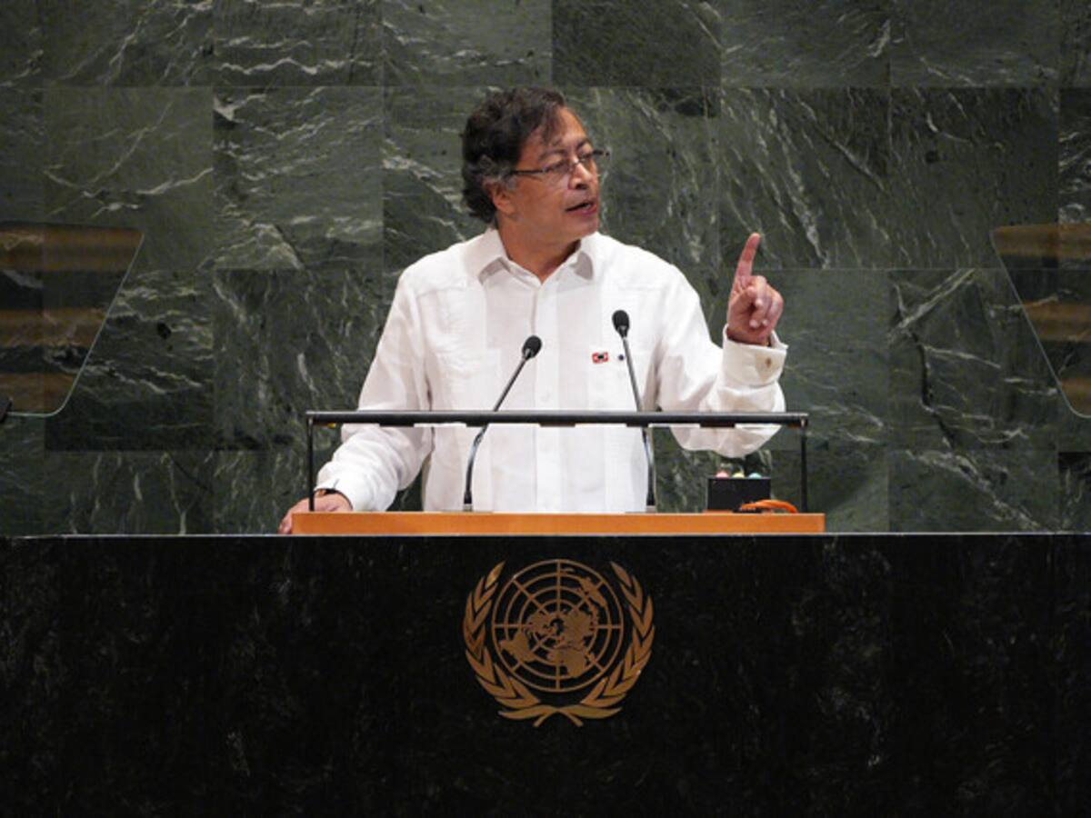 No es más que el desarrollo del odio político por encima del interés nacional: Petro por tributaria