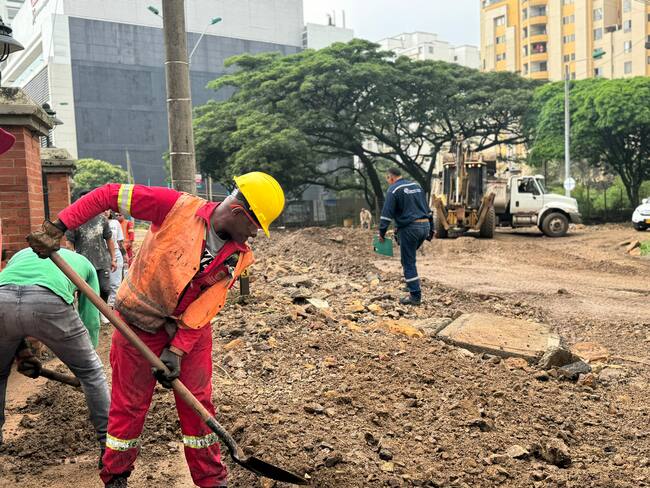 Limpieza de vías por invierno en Cali