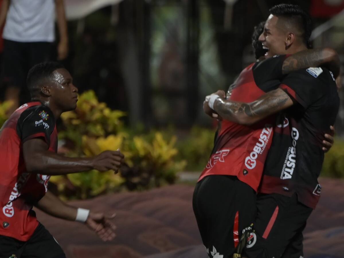 Cúcuta da un leve paso hacia el título del Torneo de Ascenso tras vencer a Fortaleza