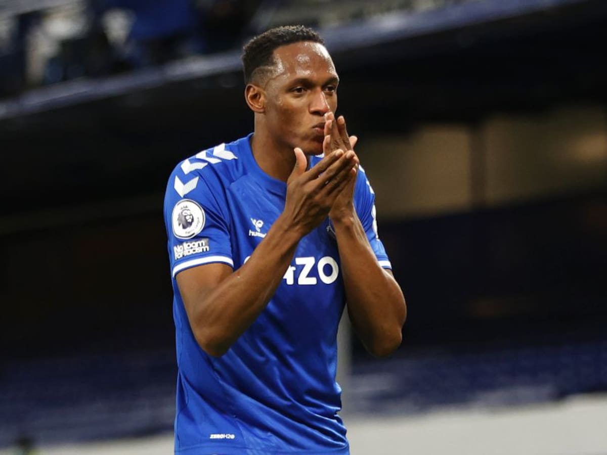 Con golazo de Mina, Everton vuelve a ser segundo en la Premier League