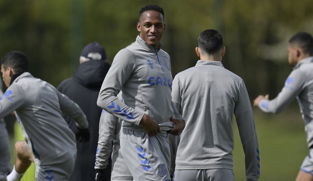 Yerry Mina “está listo” para jugar ante Aston Villa en la Premier League