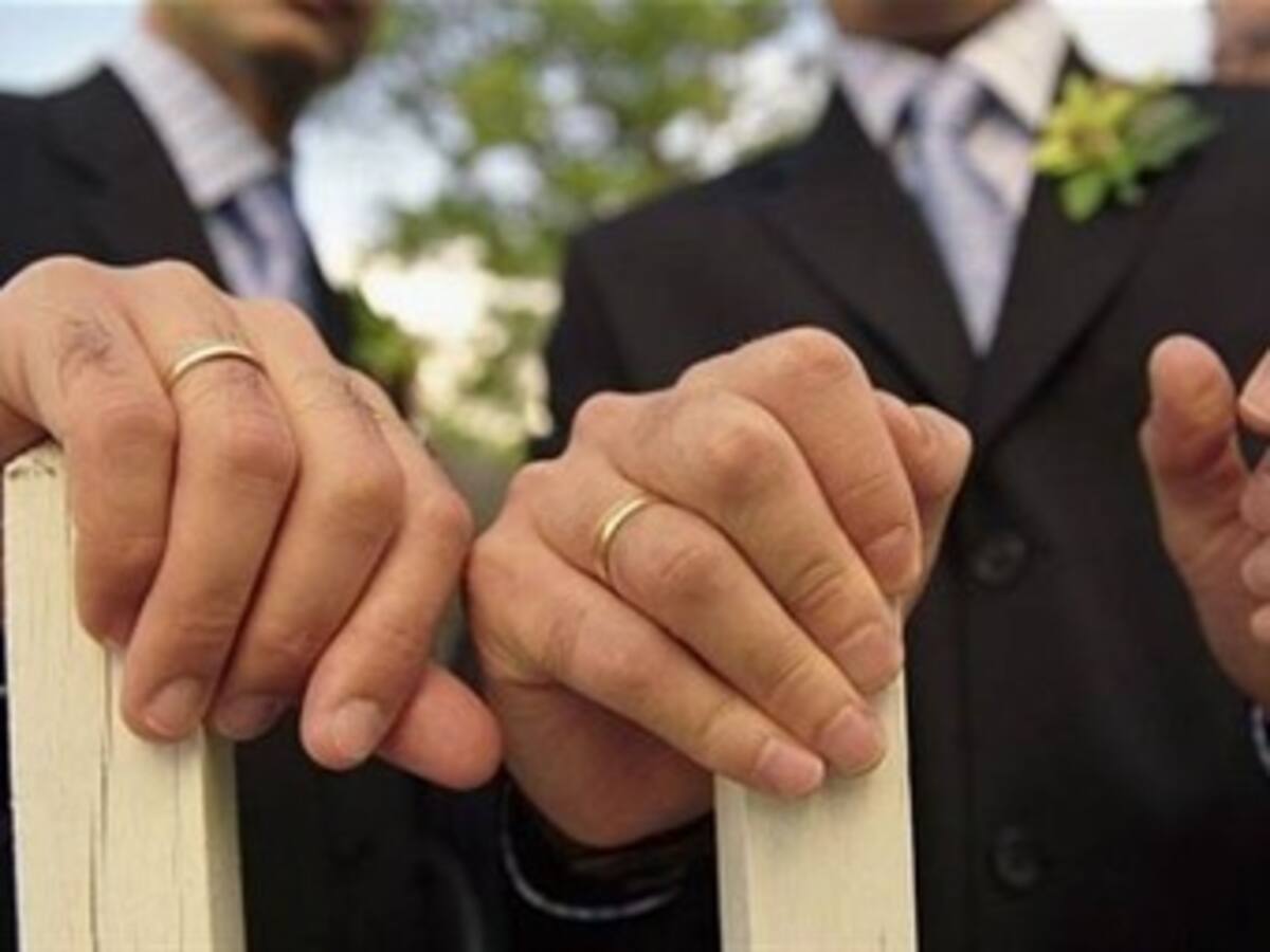 Resumen 11:00am: Reino Unido aprueba oficialmente el matrimonio gay
