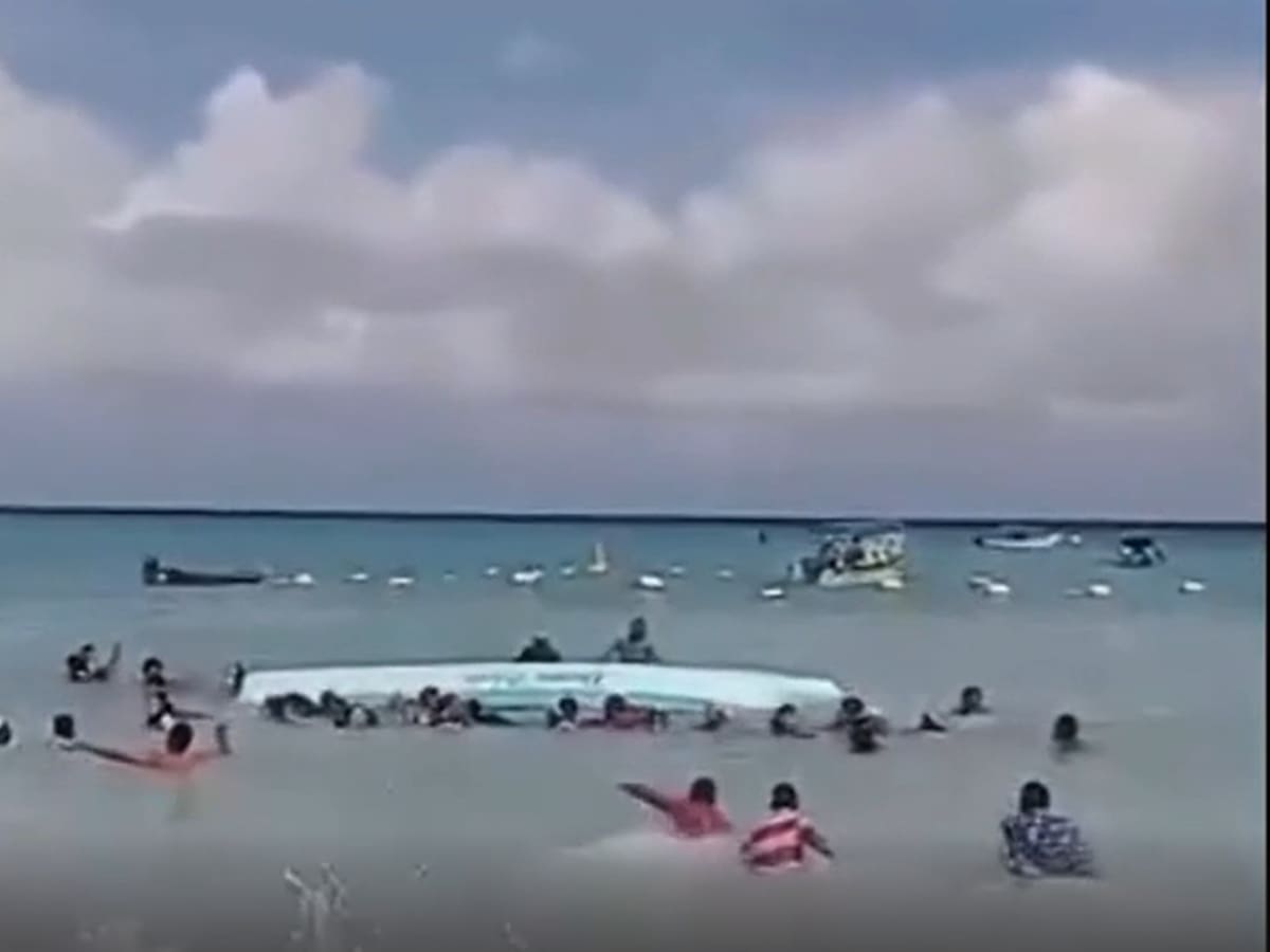 Emergencia en Playa Blanca: lancha con turistas se volcó en medio de fuertes ráfagas de viento