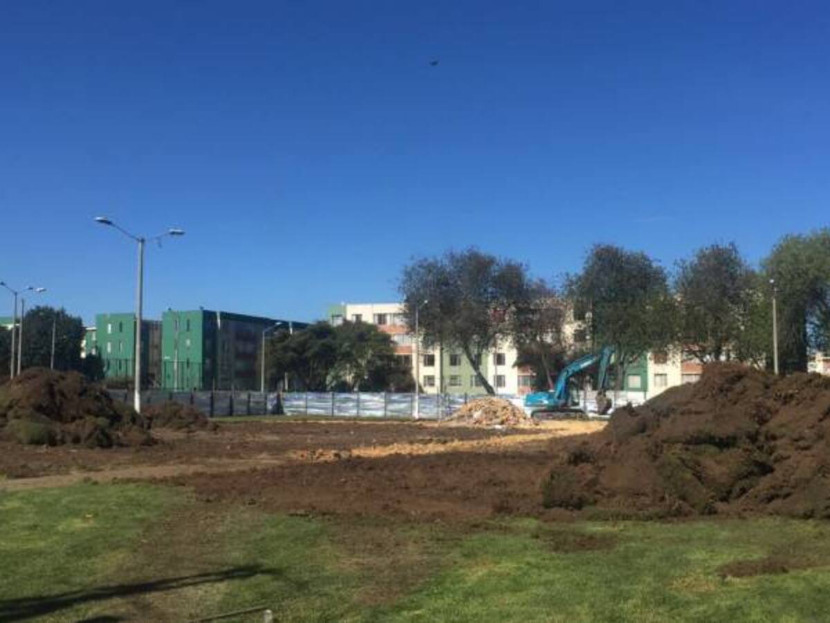 Choques entre Policía y comunidad en Suba por retiro de un parque