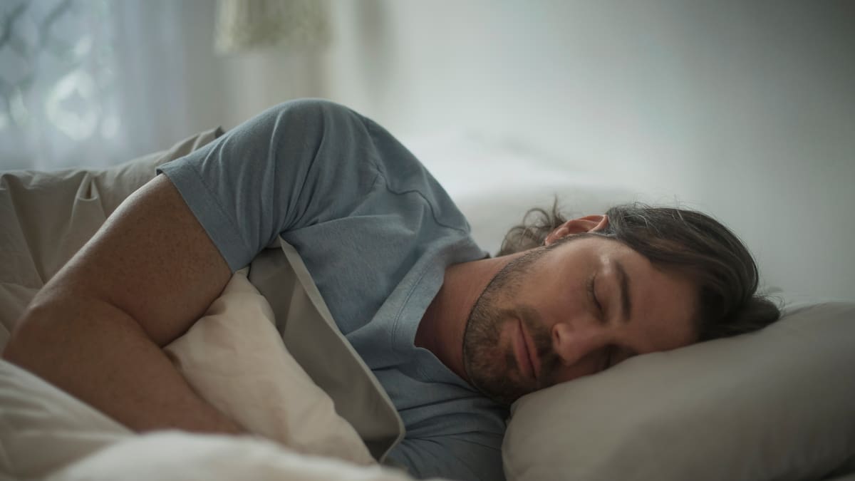 Rodrigo Restrepo Ángel habla de su libro Dormir y soñar