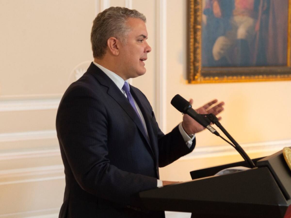 Duque: “Me alegra ver a Fernando Jaramillo aspirando a la Dimayor”