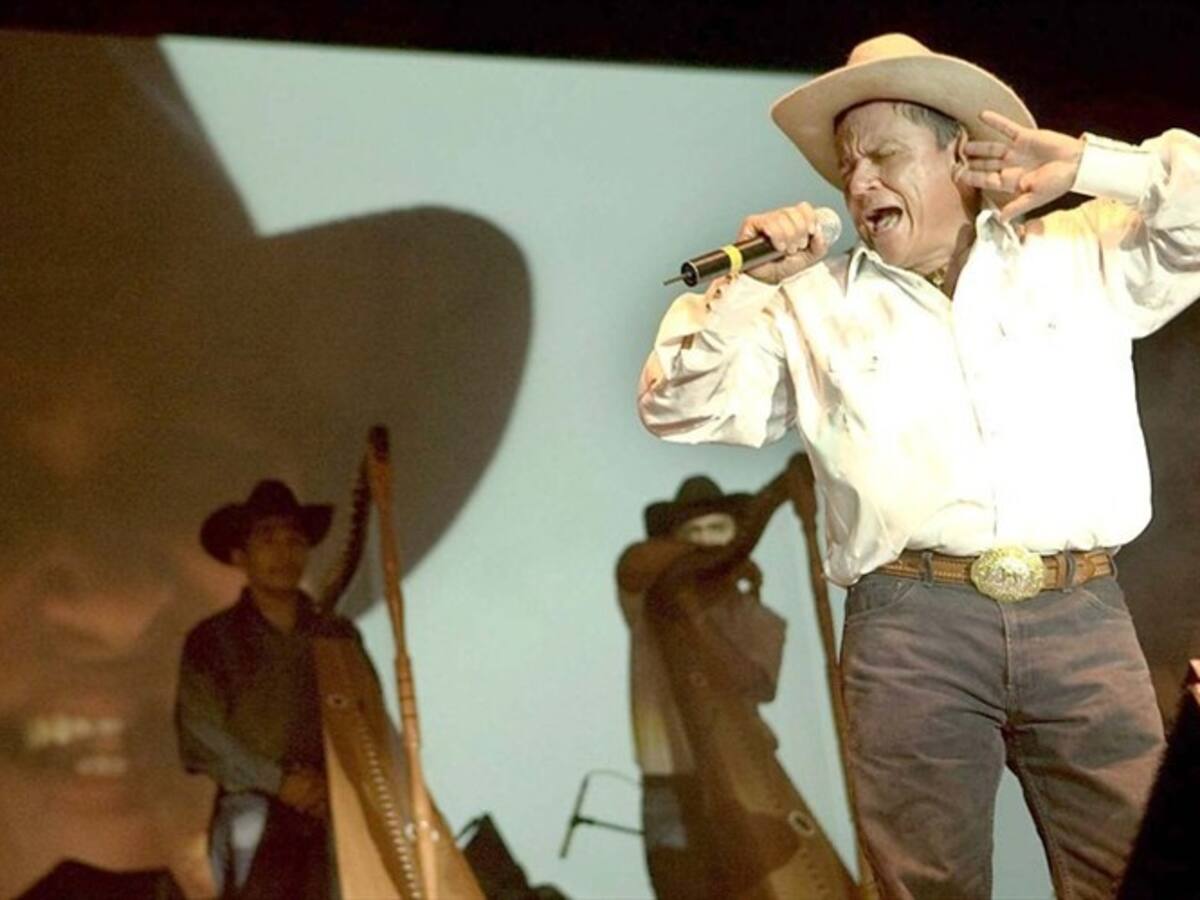 En tarima estaremos artistas que luchamos por el folclor: Cholo Valderrama