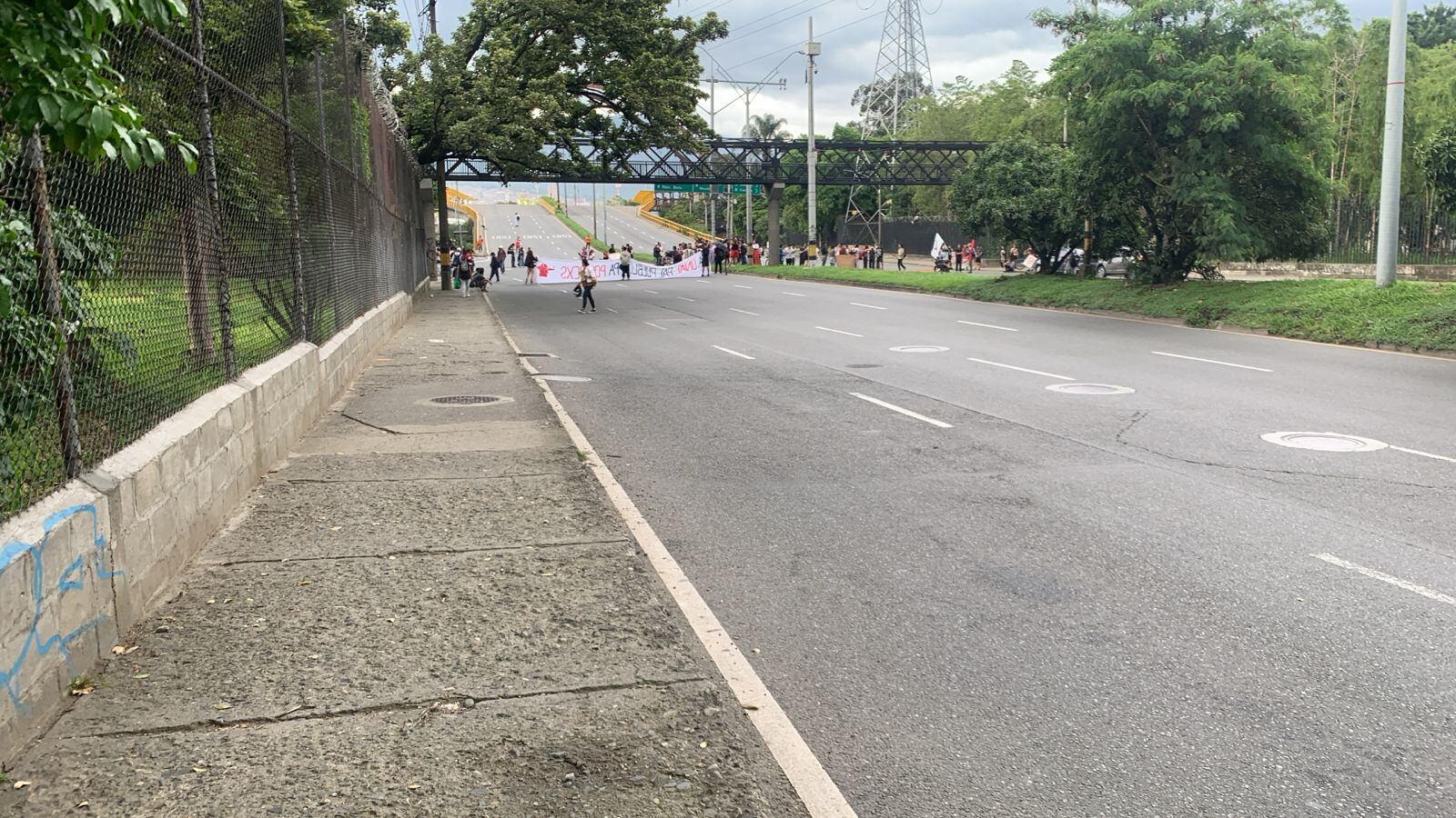 Universidad Nacional- protesta autopista Norte- foto de Andrés Torres