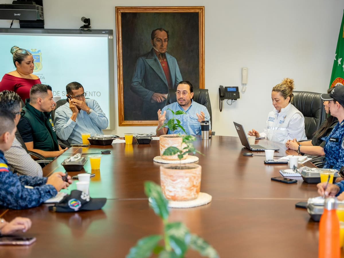 Gobernador de Risaralda pide aplazar esquema de alimentación para sindicados por falta de recursos