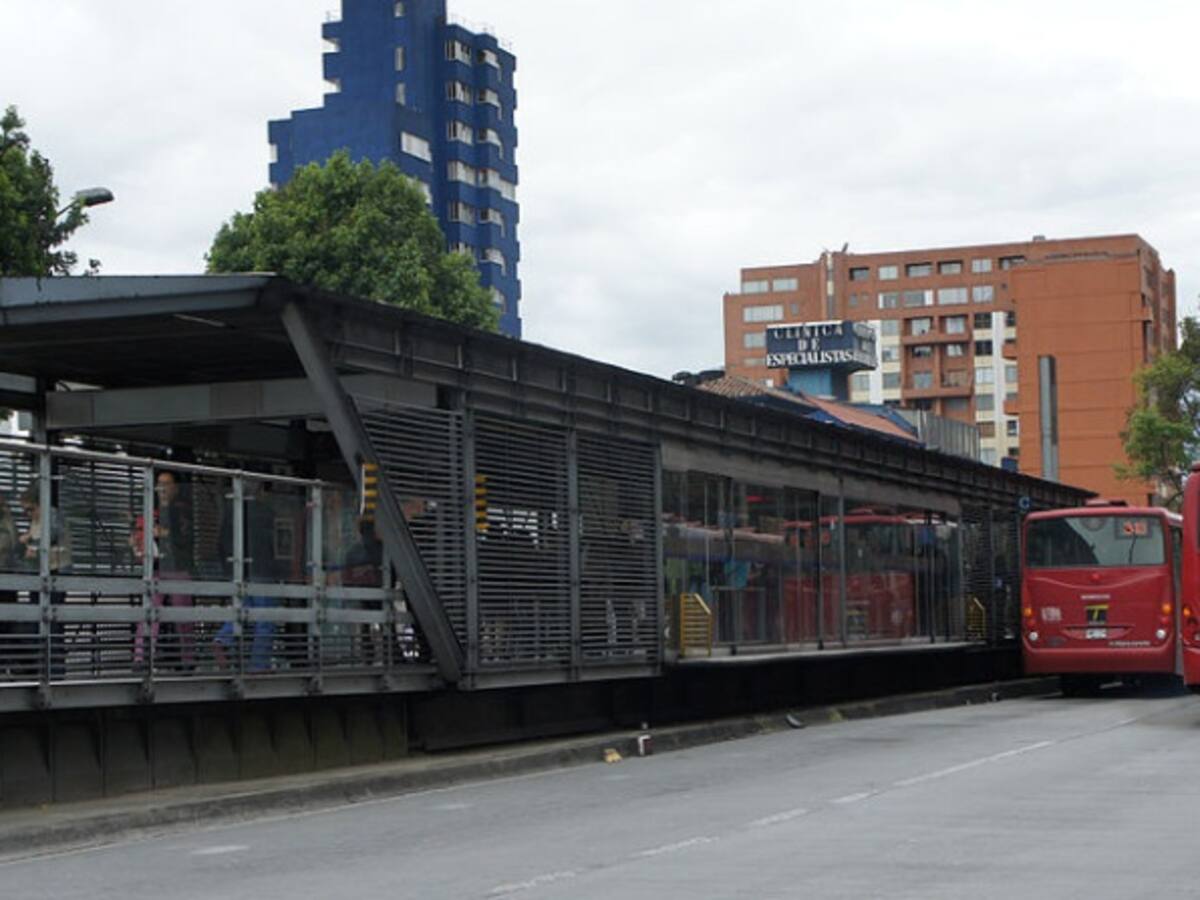 Denuncian asalto masivo en Transmilenio en el centro de Bogotá