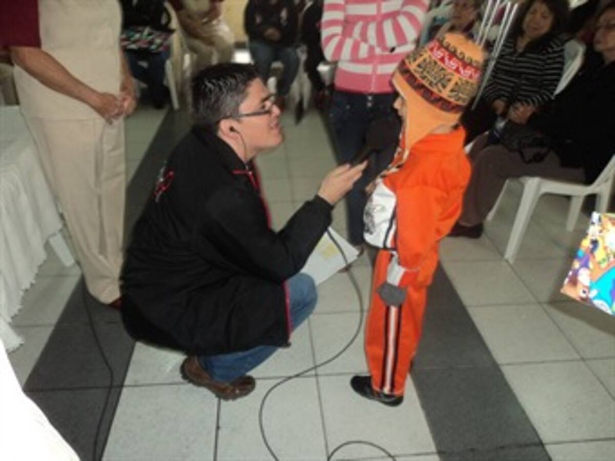 Caracol Radio Armenia entregó regalos a niños y adultos enfermos de cáncer