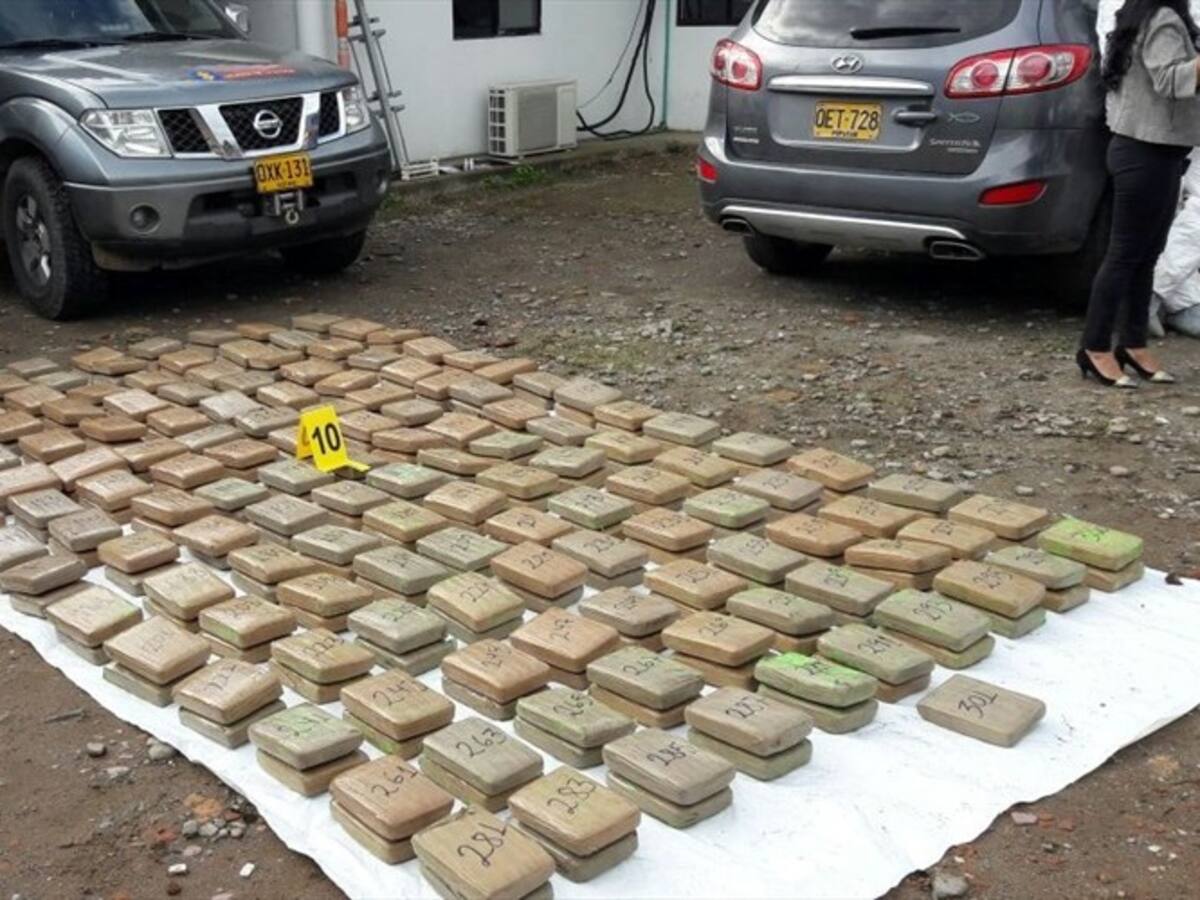Falsos investigadores del CTI transportaban marihuana en Popayán