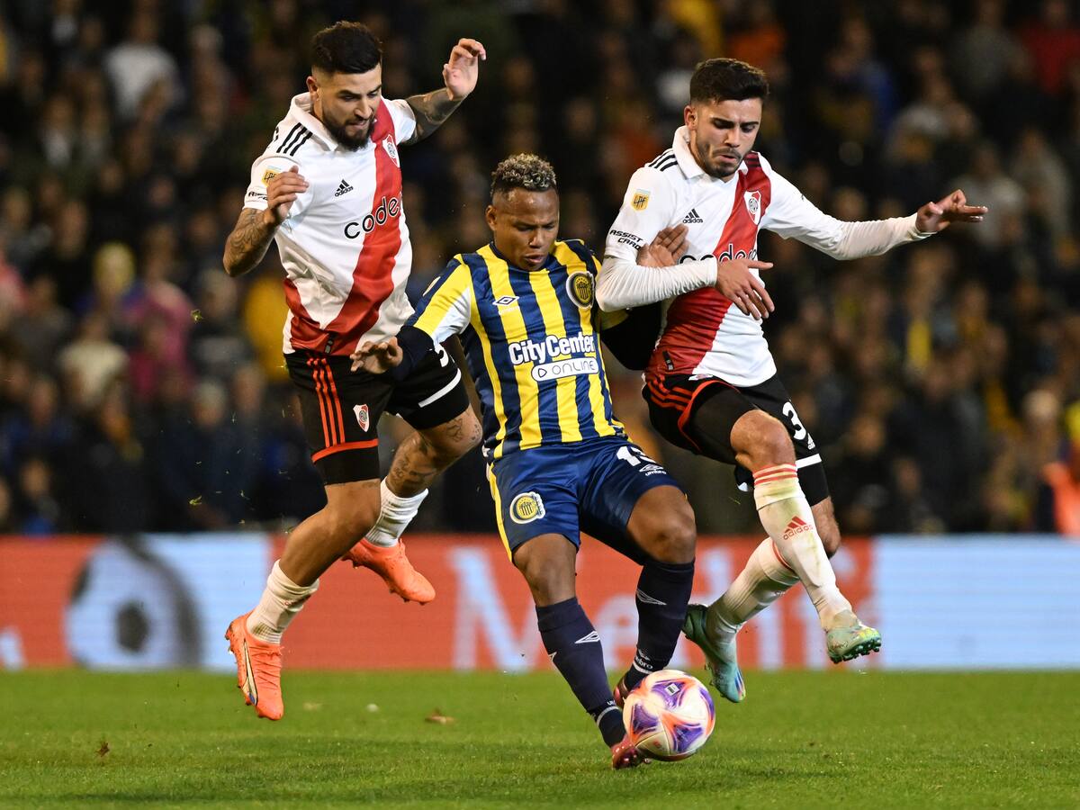 Campaz y Quiñones se hacen virales por su peculiar ritual previo al clásico