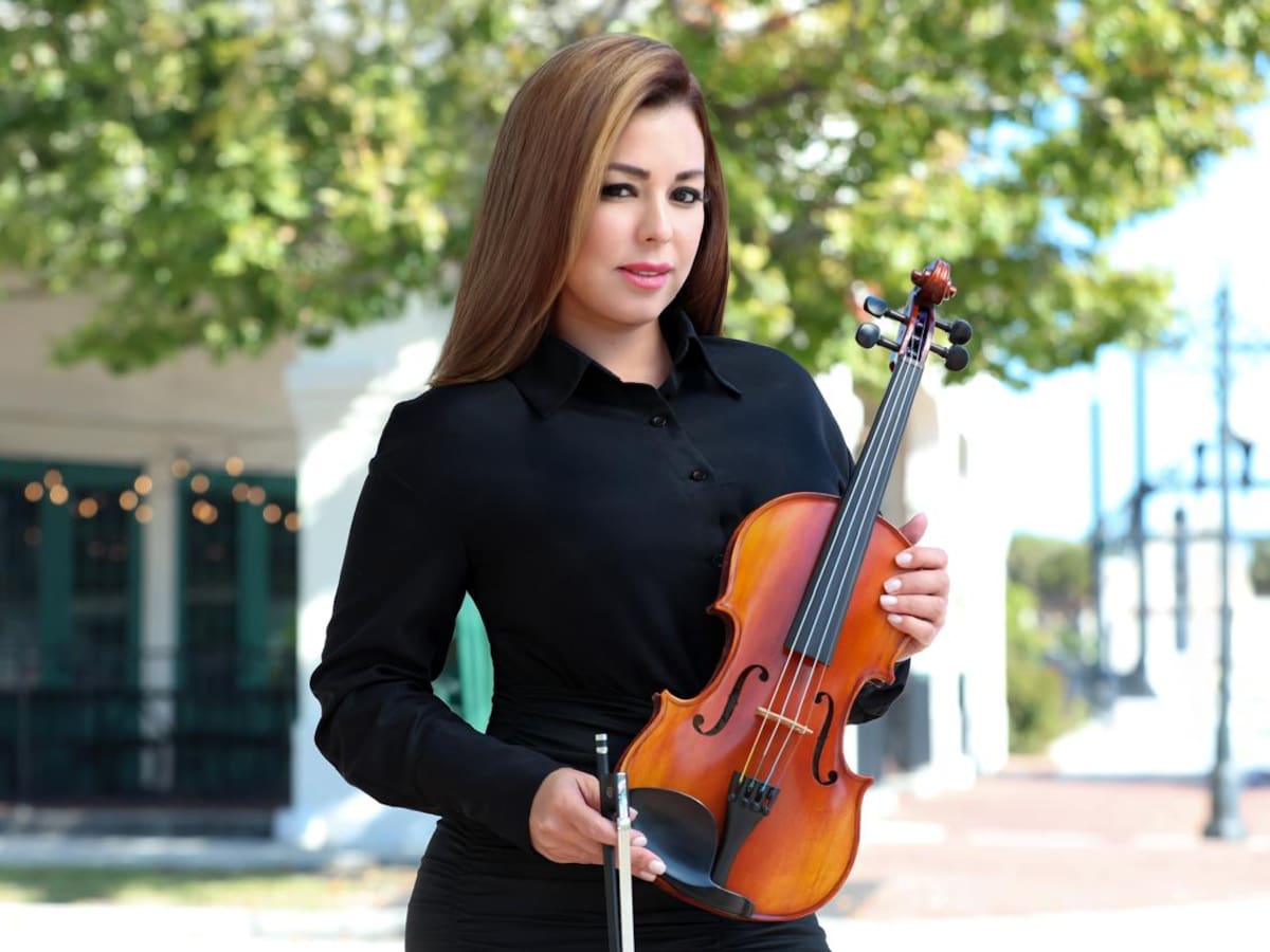 Karla Cañizalez de Osuna: la violinista que llevó su música a Japón