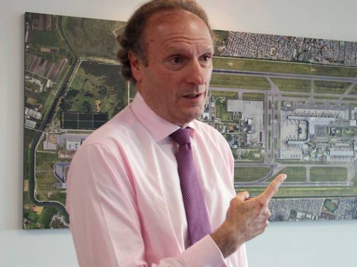 Santos acepta renuncia de Gustavo Alberto Lenis a dirección de Aerocivil