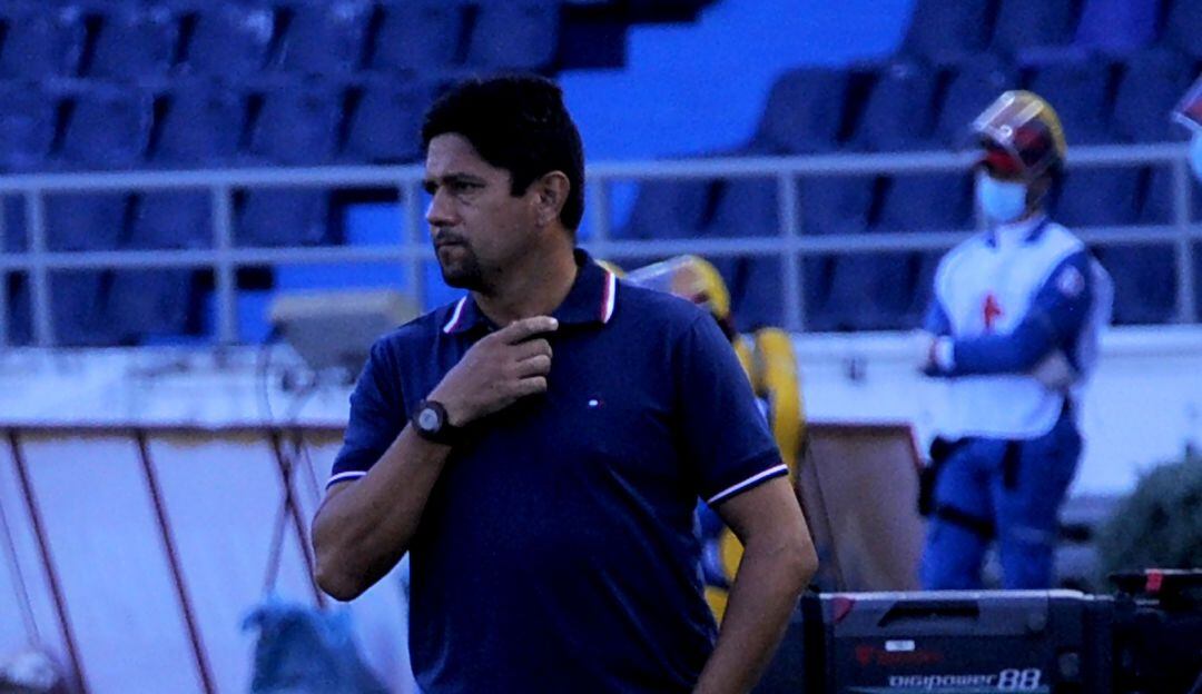 Wilson Gutierrez deja la dirección técnica de Alianza Petrolera.