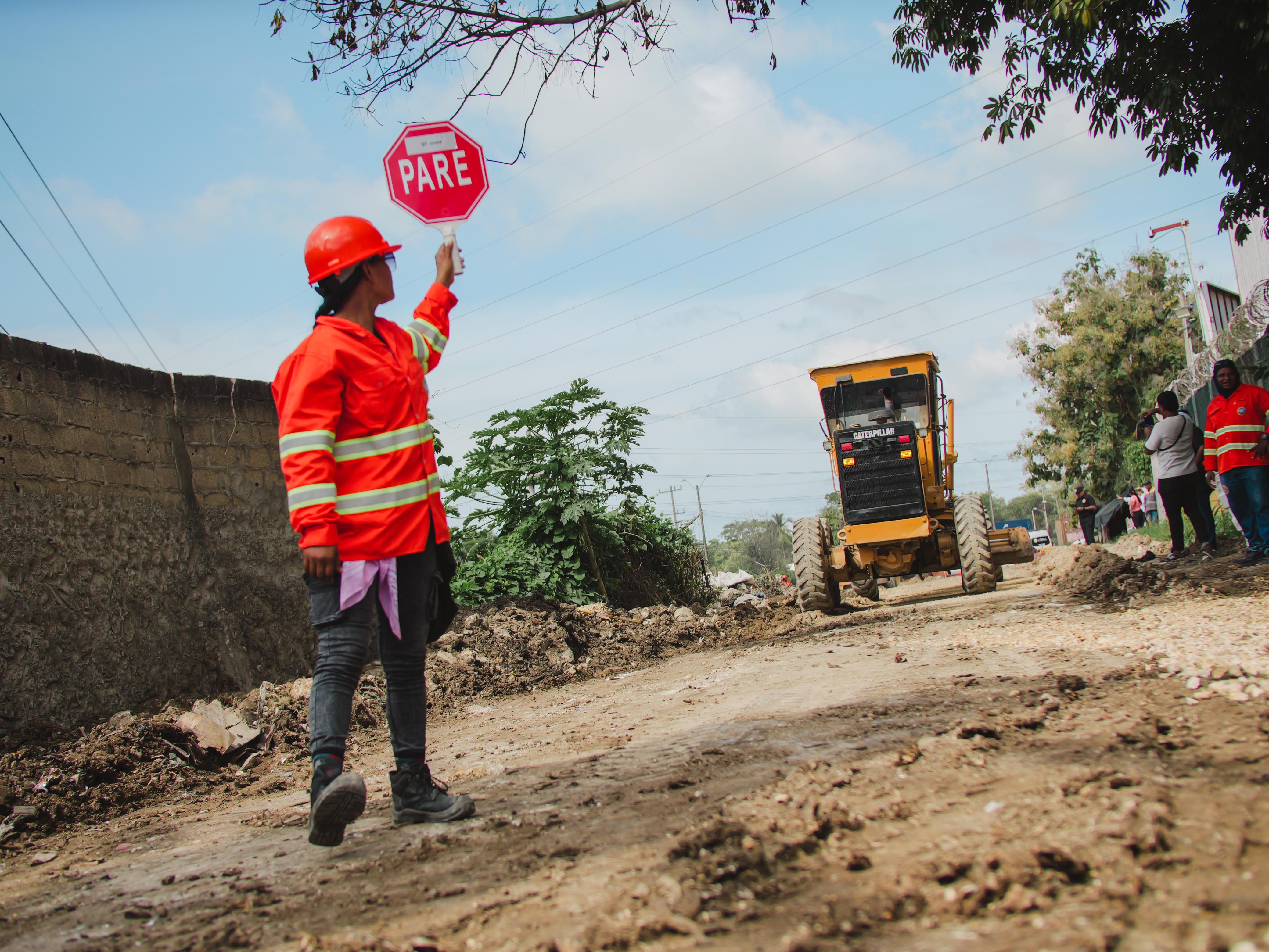 Comenzó la construcción de la vía principal de Puerta de Hierro en Cartagena