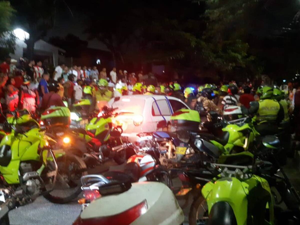 Tres capturados en balacera cuando huían delincuentes que robaron camioneta