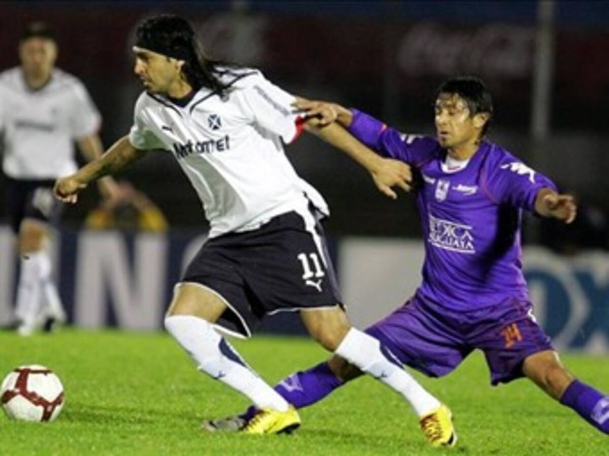 Defensor Sporting ganó 1-0 a Independiente en Copa Sudamericana