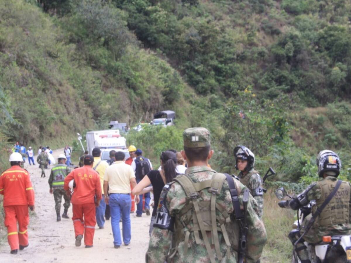 Dos muertos y cuatro heridos en accidente de tránsito entre Caquetá y Huila