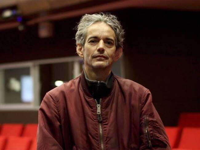 Juan Fisher habla de la obra de teatro «Lluvia constante»