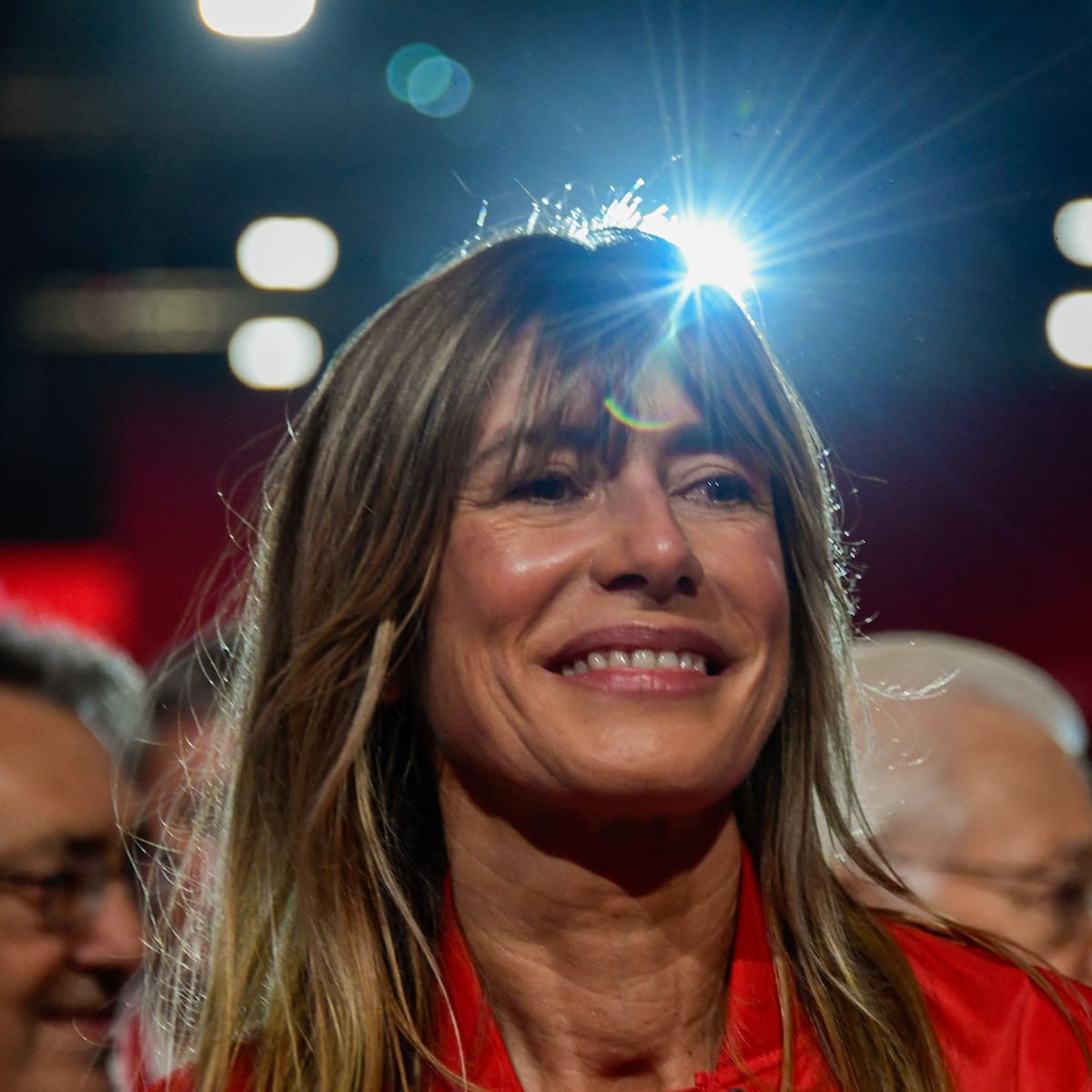 Tribunal español envió a juicio a Begoña Gómez, esposa del presidente Pedro Sánchez, por corrupción