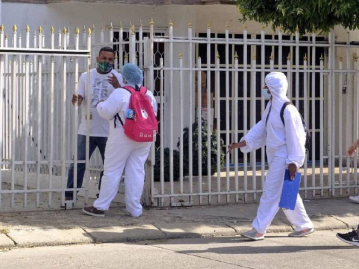 COVID en Colombia: ¿se acerca una tercera ola de contagios?
