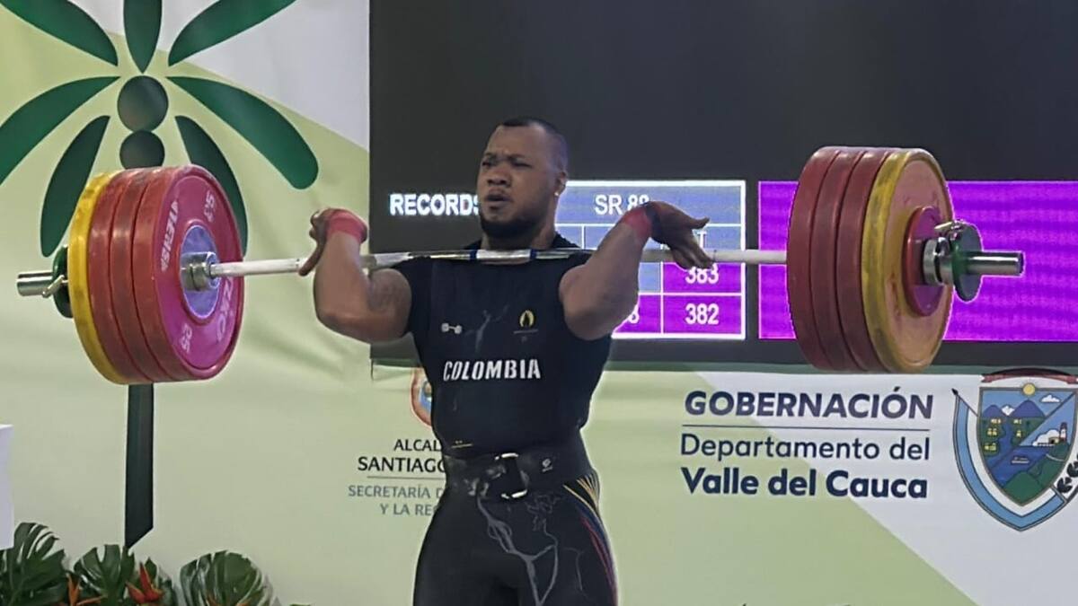 Jeison López logró récord mundial en los Panamericanos de levantamiento de pesas