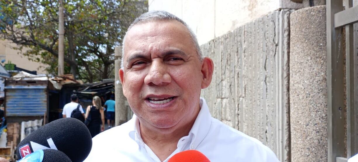 Máximo Noriega: Foto Caracol Radio