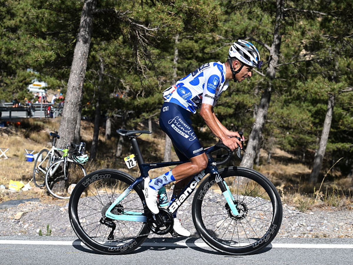 Buitrago, feliz por su liderato en la montaña y el podio en la etapa 12: “Ha sido un día perfecto”
