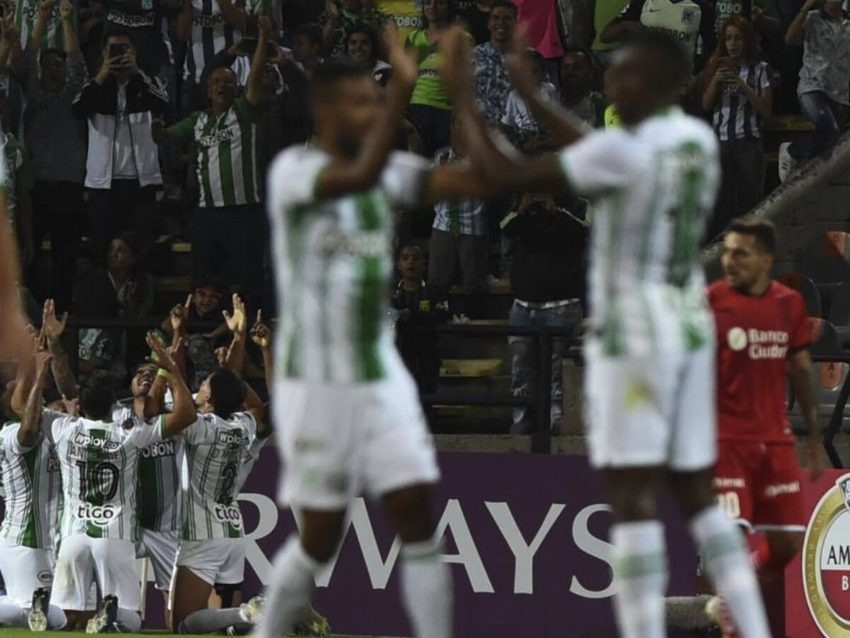 Atlético Nacional paseó a Huracán en la Copa Sudamericana