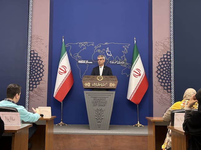Ismail Baghaei, portavoz del Ministerio de Asuntos Exteriores de Irán. (Photo by Ahmet Dursun/Anadolu via Getty Images)