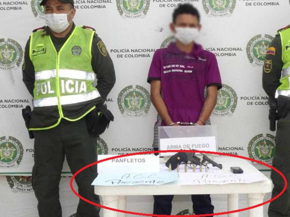 En operación especial cae un presunto sicario con pasquín de las AGC
