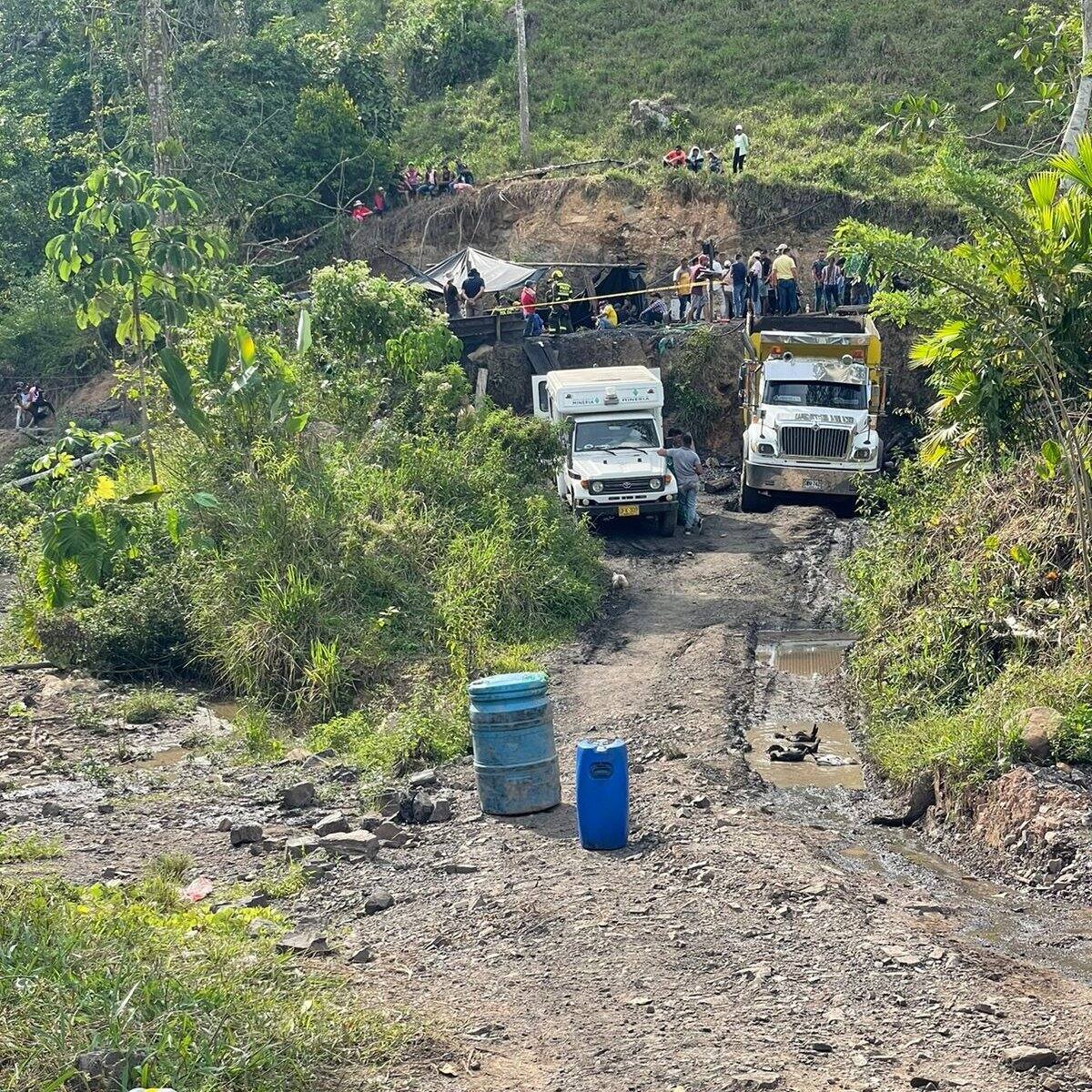 Encuentran el quinto trabajador que murió en mina de carbón en Landázuri