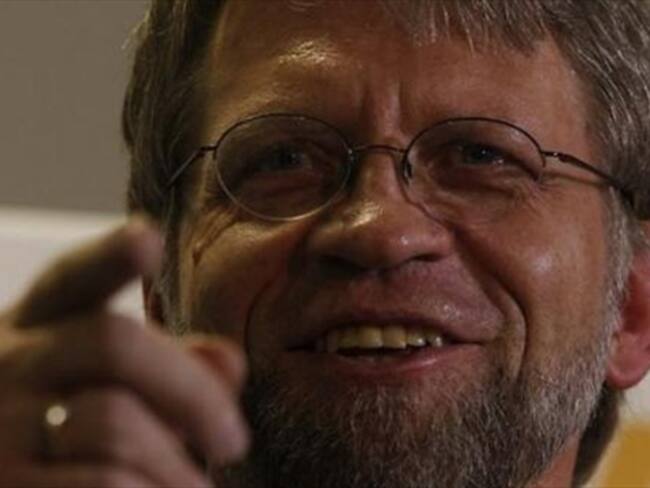 Mockus invita a los colombianos a marchar por la vida