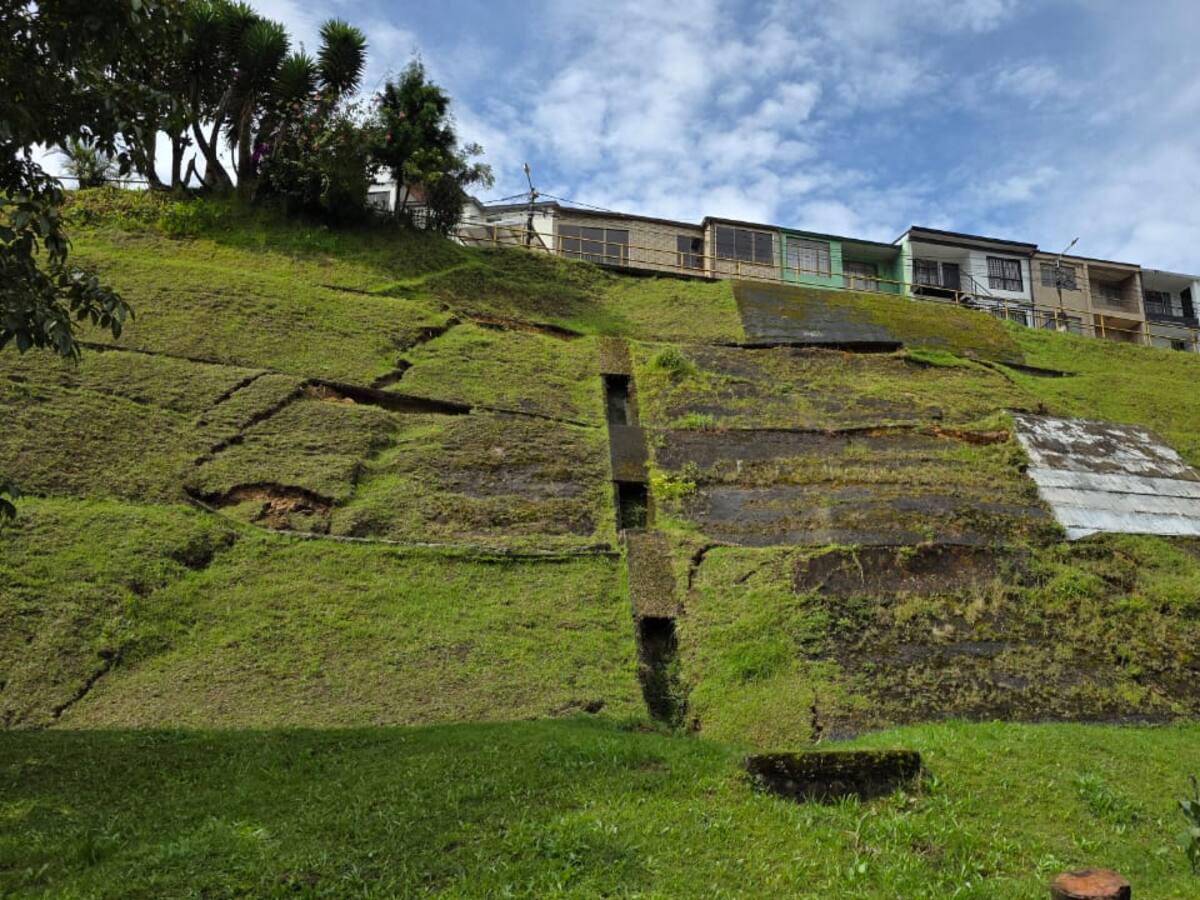 UGR de Manizales recupera obras de mitigación afectadas por las lluvias