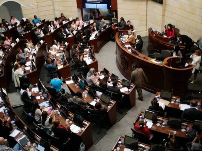 Senado comunicará a MinInterior que debe asumir la curul de Viviane Morales
