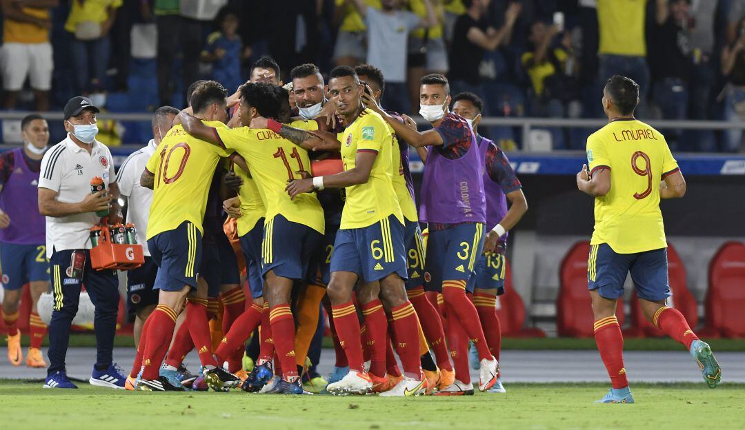 Selección Colombia en el partido ante Bolivia