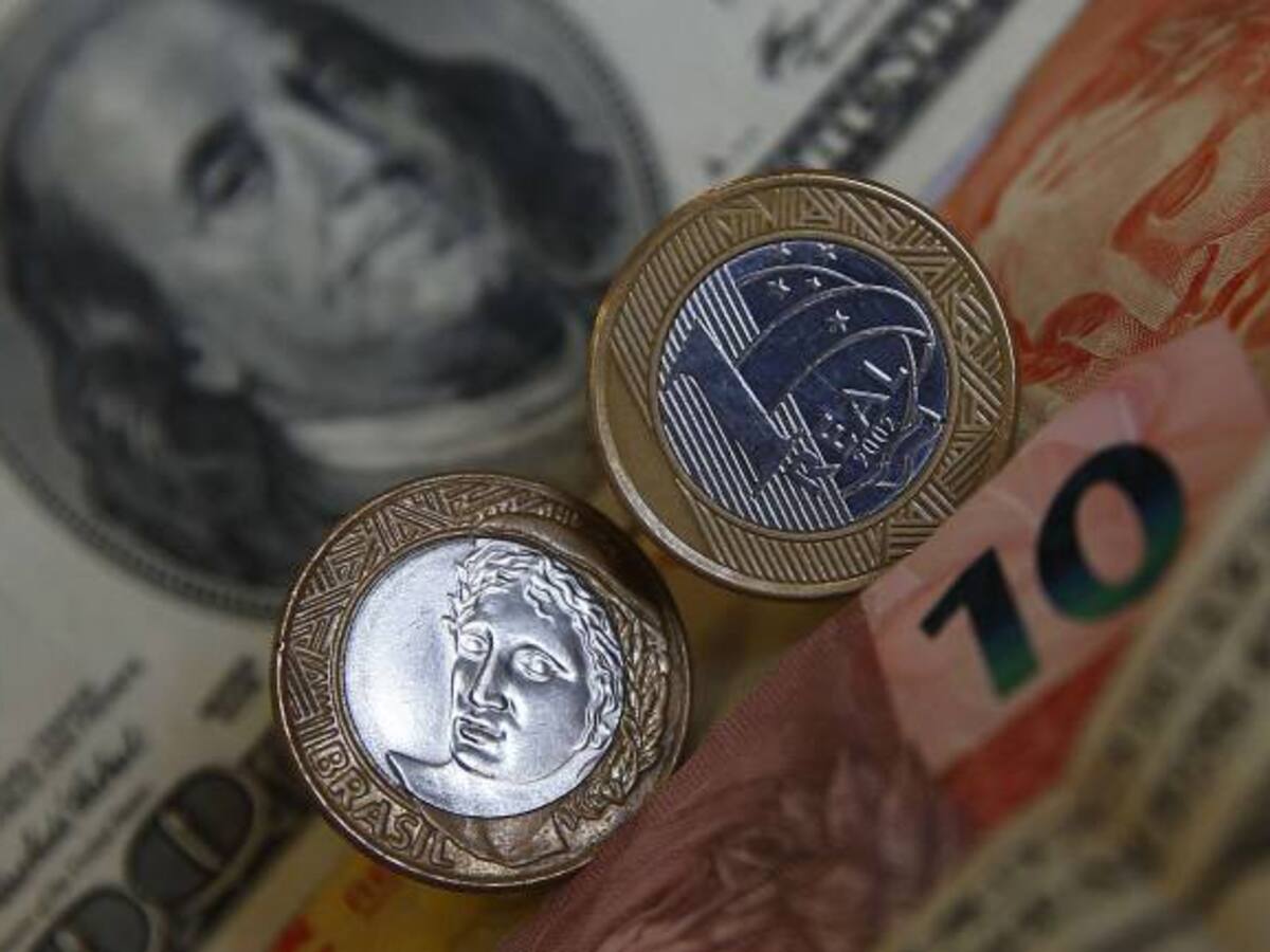 Dólar nuevamente alcanzó la barrera de los 3.000 pesos