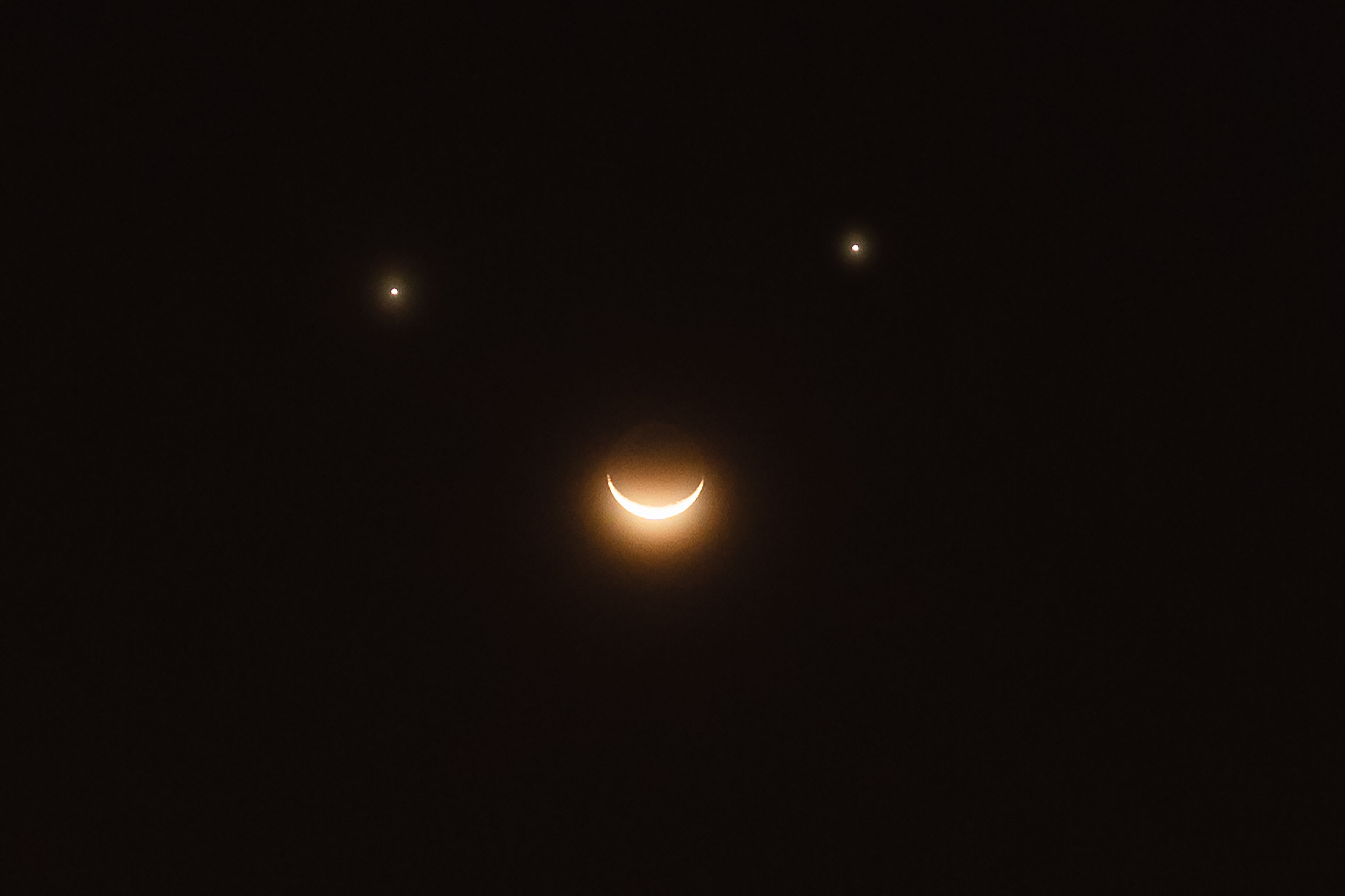 Luna sonriente abril 2025. Imagen de referencia vía Getty Images