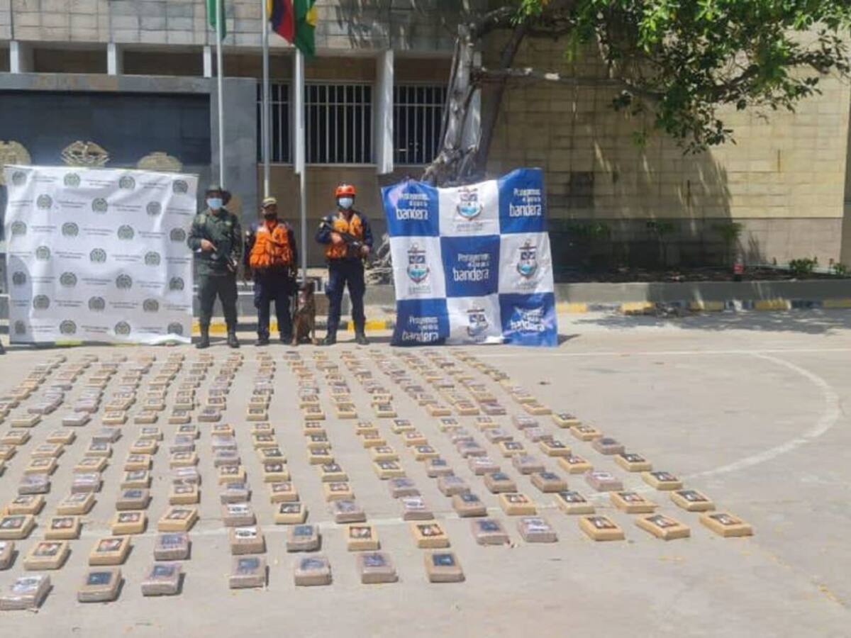 Policía incautó 250 kilos de clorhidrato de cocaína en Cartagena