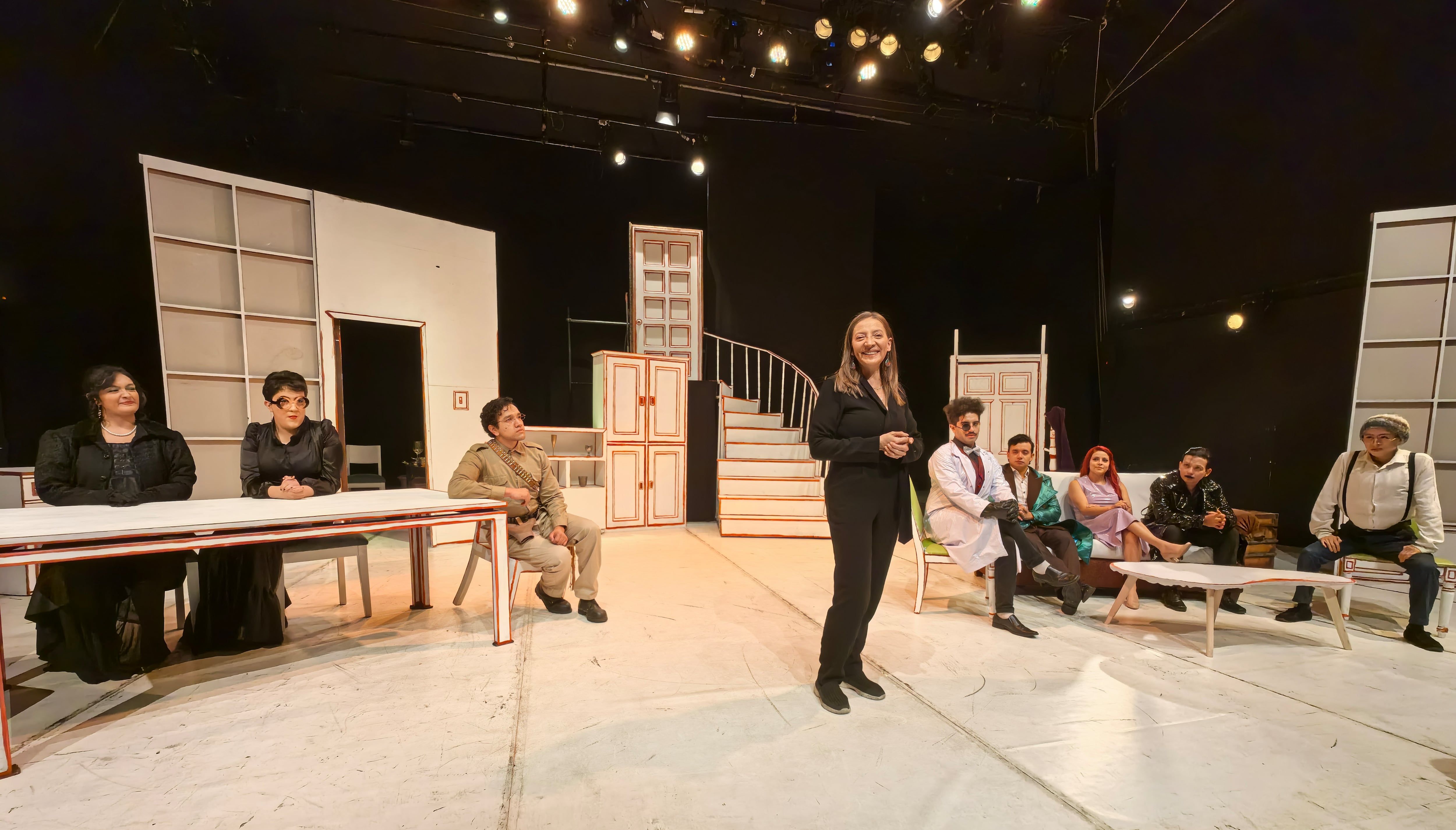 En la cartelera de la Casa del Teatro Nacional la obra Doce Tumbas / Foto Ricardo Bedoya