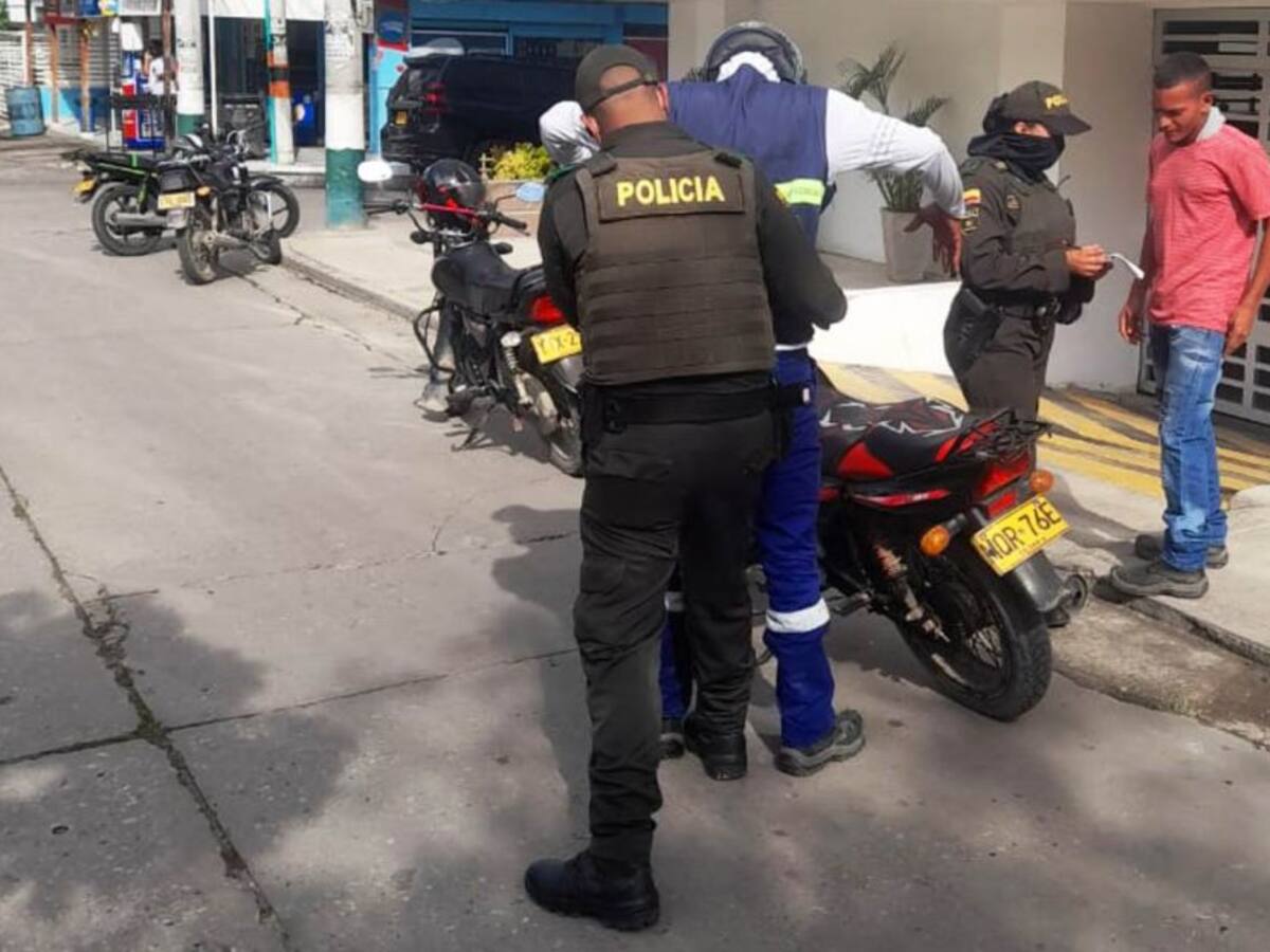 Inmovilizaron cinco motos y 12 comparendos en el Alto Bosque